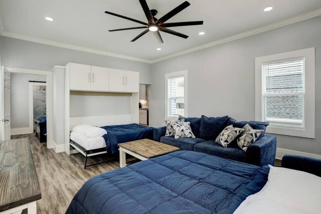 Renovated Beach Bungalow! Galveston Buitenkant foto