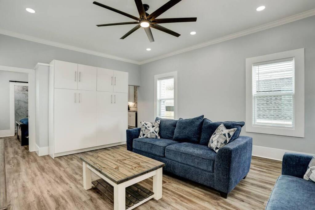 Renovated Beach Bungalow! Galveston Buitenkant foto