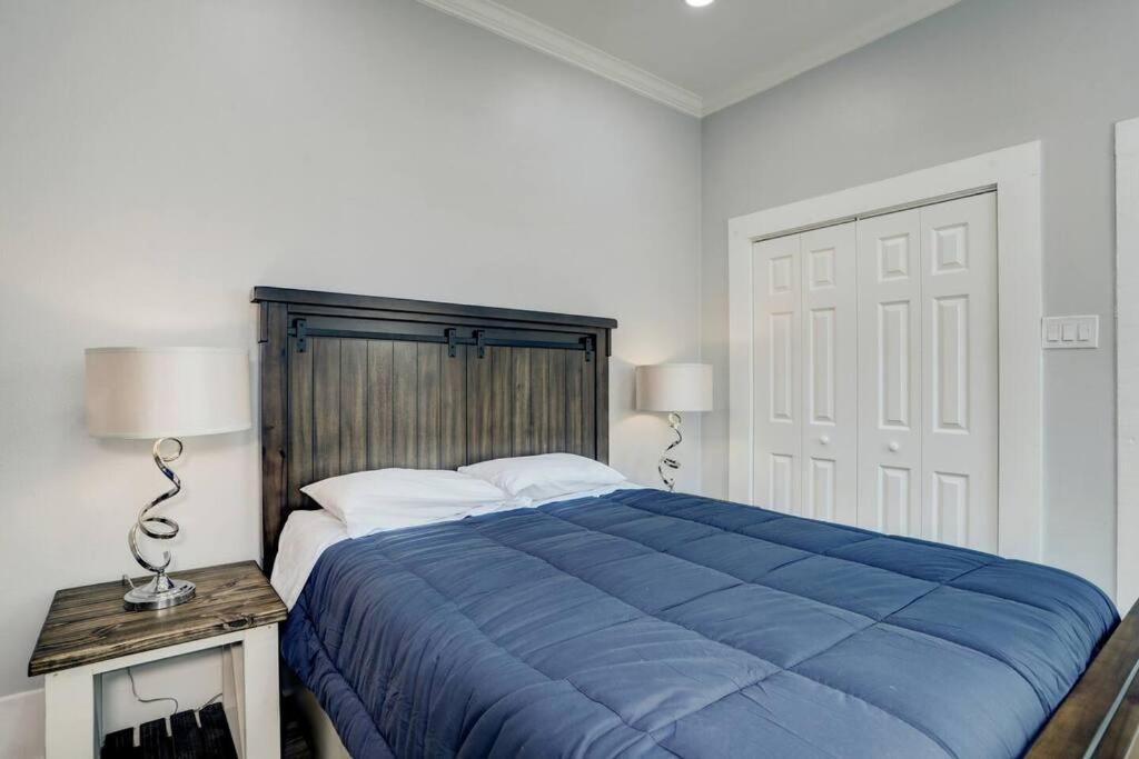 Renovated Beach Bungalow! Galveston Buitenkant foto